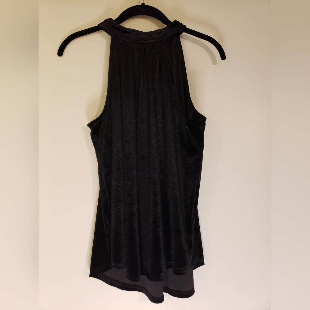 Gibson Black Velvet Halter Top - Picture 2 of 5